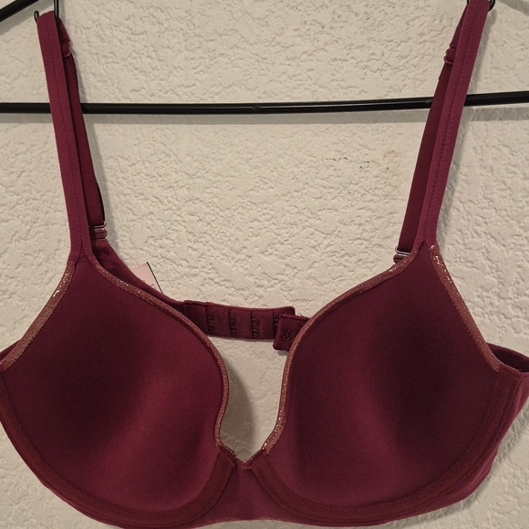 Victoria's Secret Fuchsia and Bronze Bra - Picture 3 of 6